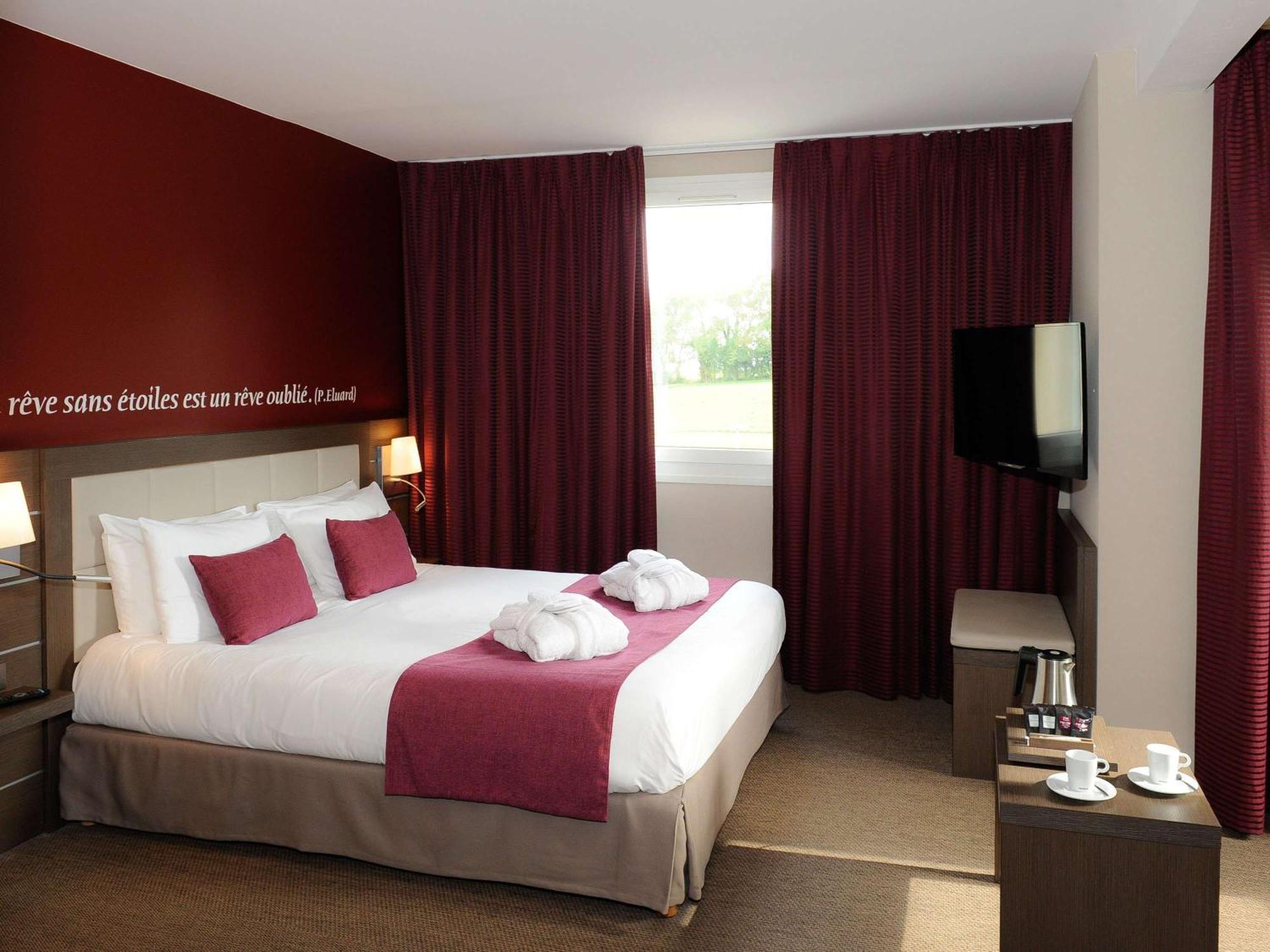 Mercure Bayeux Omaha Beach Port-en-Bessin-Huppain Exterior foto